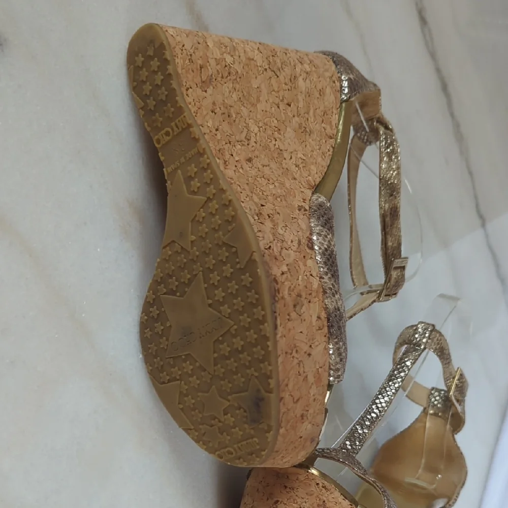 Jimmy Choo Metallic Leather T-Strap Sandals Size 8 - Picture 8 of 14
